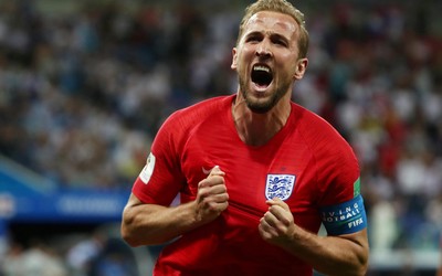 DB电竞热评-乌克兰队更衣室团结就是力量